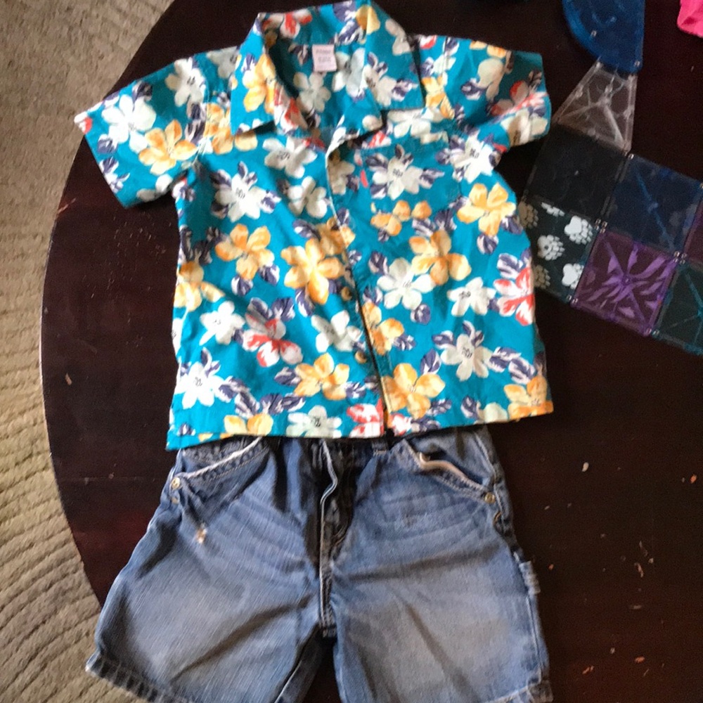 Hawaiian shirt and denim shorts 18-24 mo